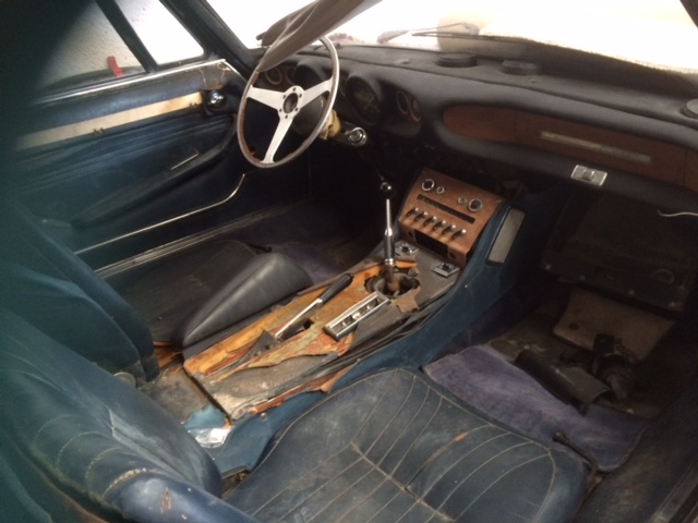 This is the interior of the 2000.