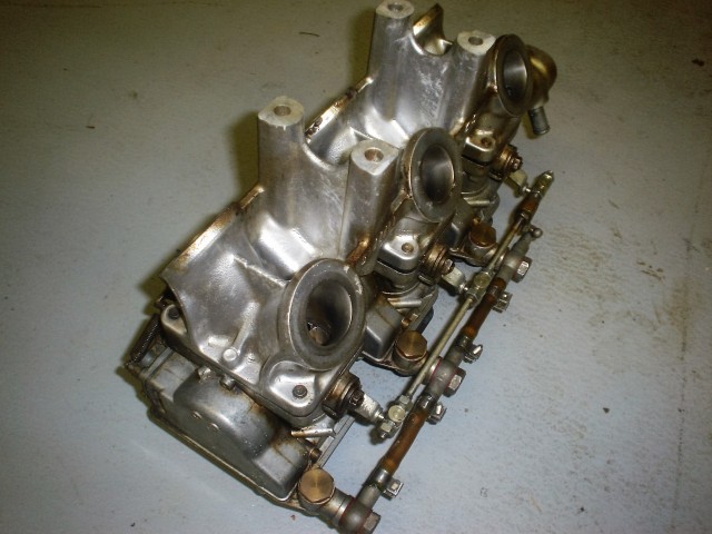Dino Weber Carb s & parts 001.JPG