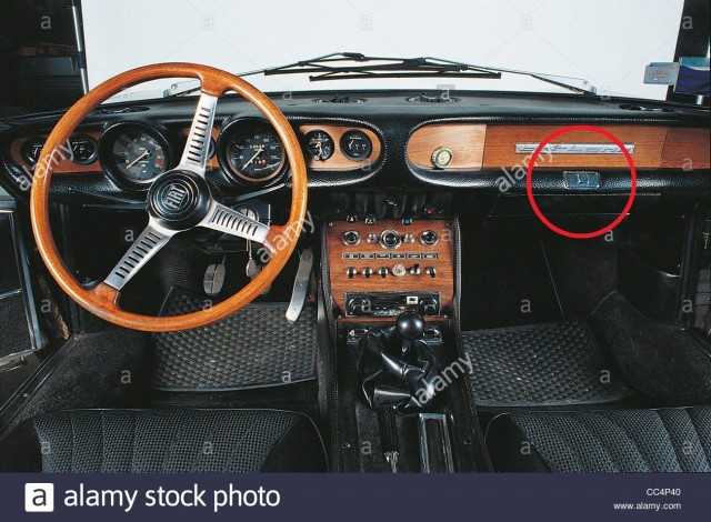 cars-italy-xx-auto-fiat-dino-2000-coupe-year-1968-metallic-gray-detail-CC4P40.jpg